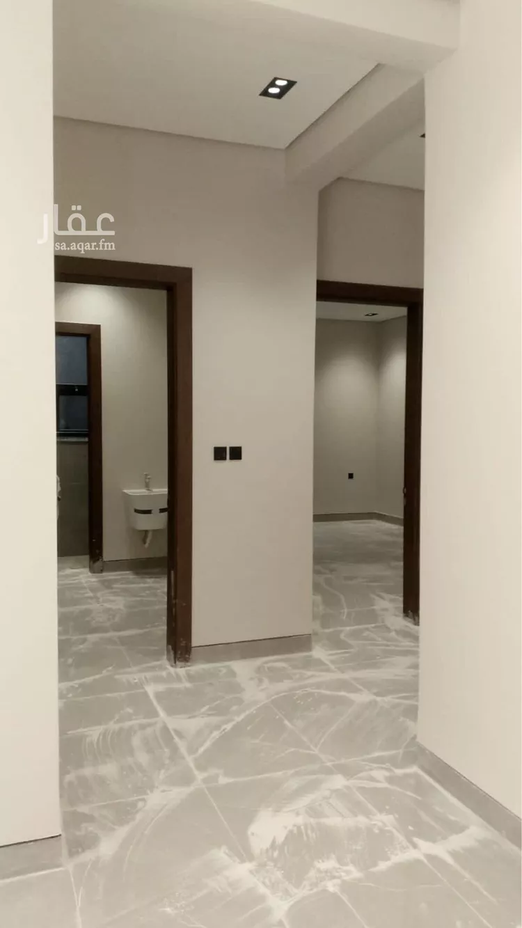 دور للبيع في شارع ١٨٢, حي النرجس, مدينة الرياض, منطقة الرياض صورة 3