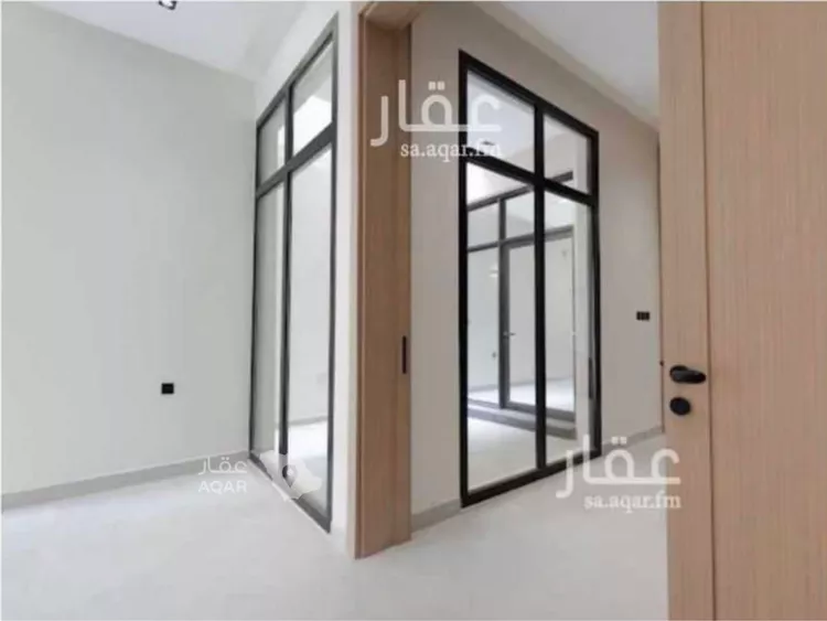 فيلا للبيع في شارع شرورة, حي الملك فيصل, مدينة الرياض, منطقة الرياض 9