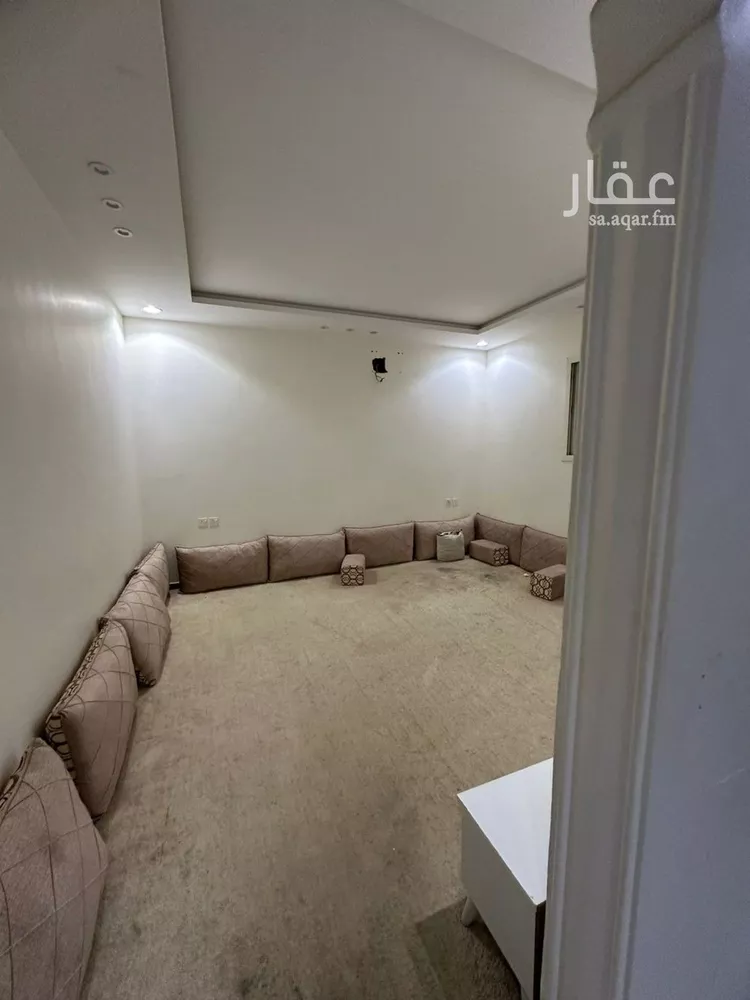 شقة للإيجار في شارع لطف بن سعد السميني, حي بدر, مدينة الرياض, منطقة الرياض صورة 2