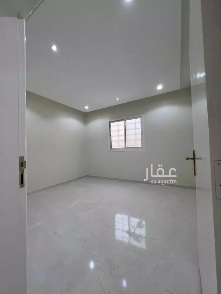 شقة للإيجار في شارع لطف بن سعد السميني, حي بدر, مدينة الرياض, منطقة الرياض 8