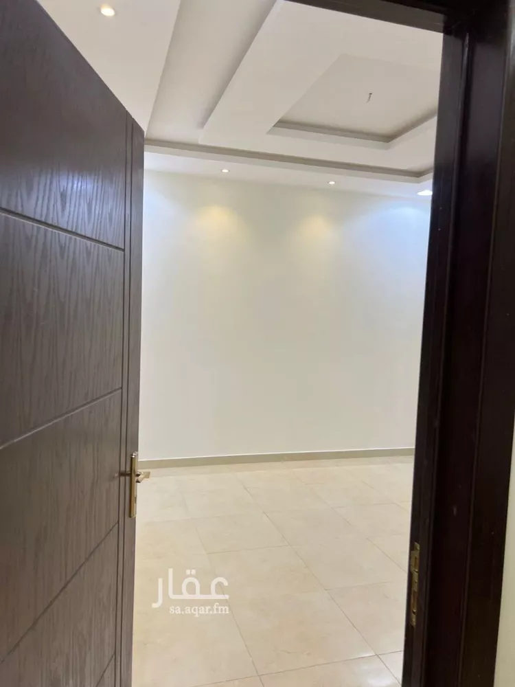 شقة للإيجار في شارع محمد الجمدي, حي عكاظ, مدينة الرياض, منطقة الرياض