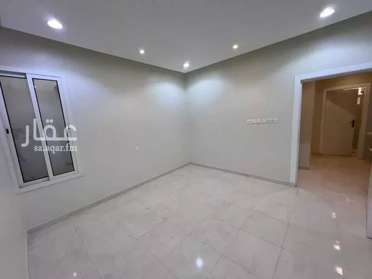 شقة للإيجار في شارع لطف بن سعد السميني, حي بدر, مدينة الرياض, منطقة الرياض 7