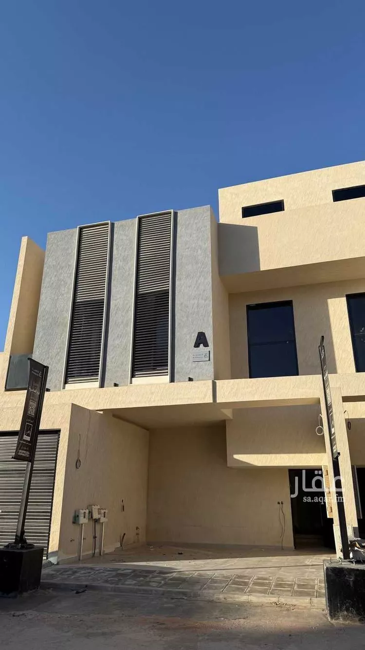 دور للبيع في شارع البطريق, حي السلام, مدينة الرياض, منطقة الرياض