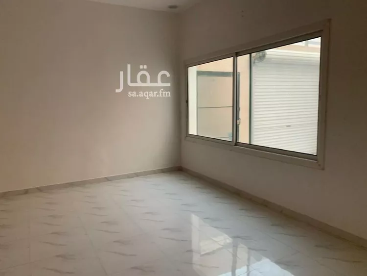 فيلا للبيع في شارع جبل الكرمل, حي القادسية, مدينة الرياض, منطقة الرياض صورة 4