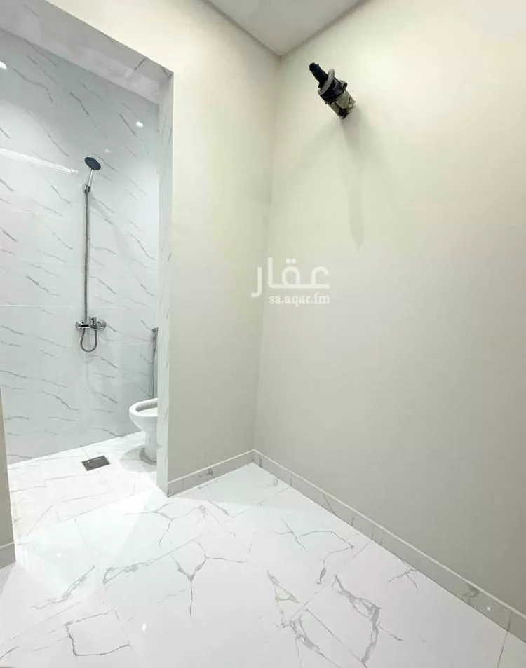 شقة للبيع في شارع عبدالله الحضرمي, حي النزهة, مدينة جدة, منطقة مكة المكرمة صورة 2