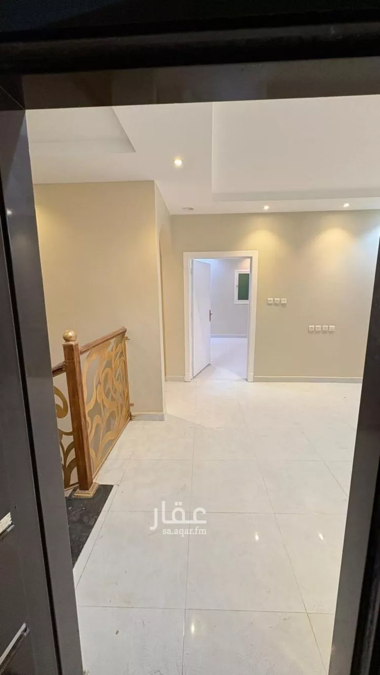 فيلا للإيجار في شارع ابن زرقان, حي المهدية, مدينة الرياض, منطقة الرياض صورة 2