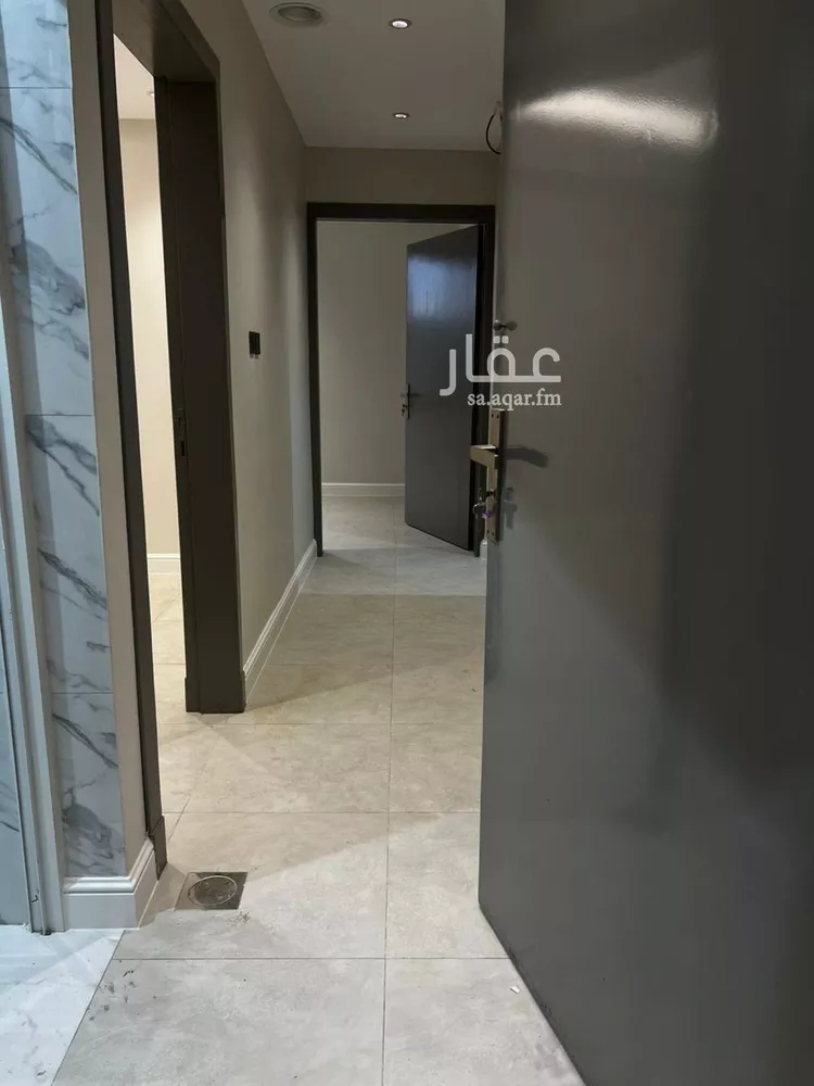 شقة للإيجار في شارع محمد بن عبدالعزيز الدغيثر, حي الملقا, مدينة الرياض, منطقة الرياض صورة 5
