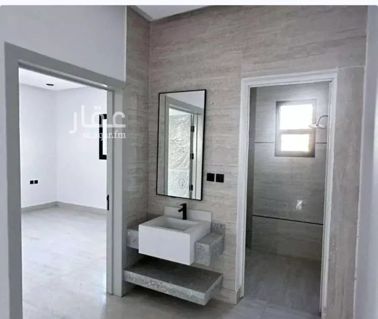 Floor for Rent in Riyadh Dhahrat Namar