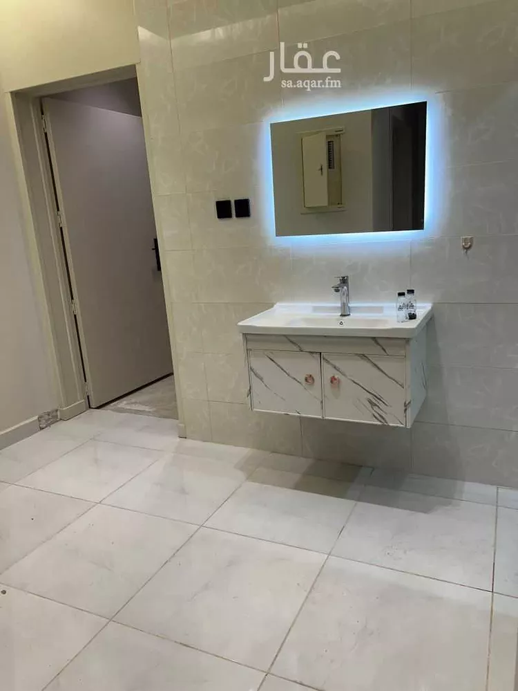 شقة للإيجار في طريق عمر بن الخطاب ، حي النزهة ، عنيزة ، عنيزة صورة 4