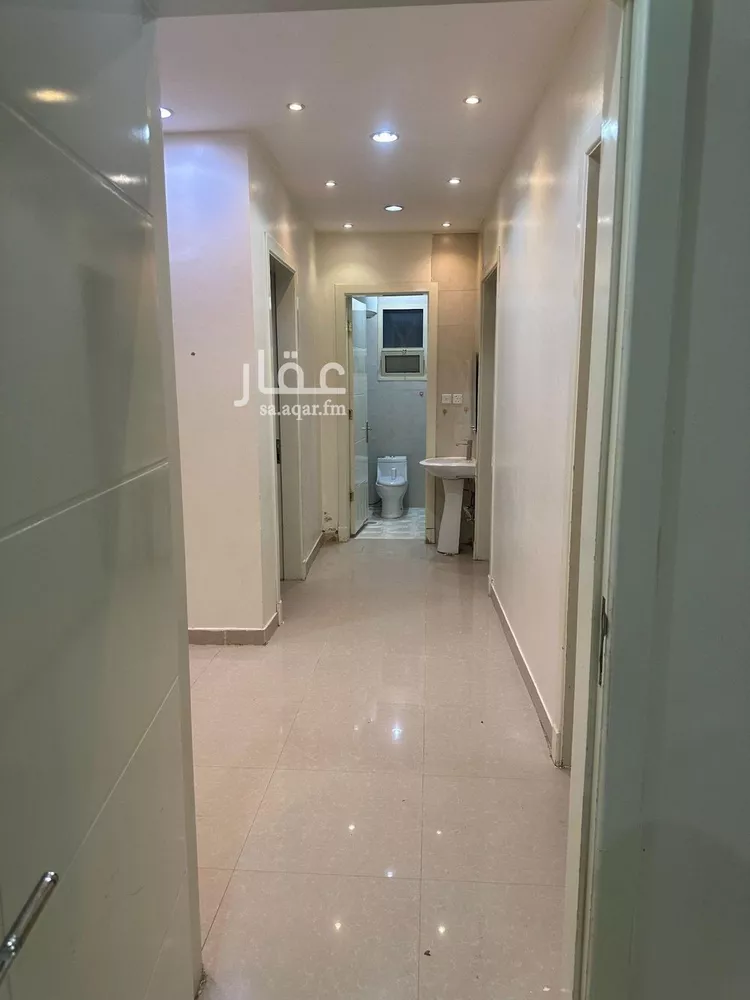 شقة للإيجار في شارع 12 عكاظ, حي عكاظ, مدينة الرياض, منطقة الرياض
