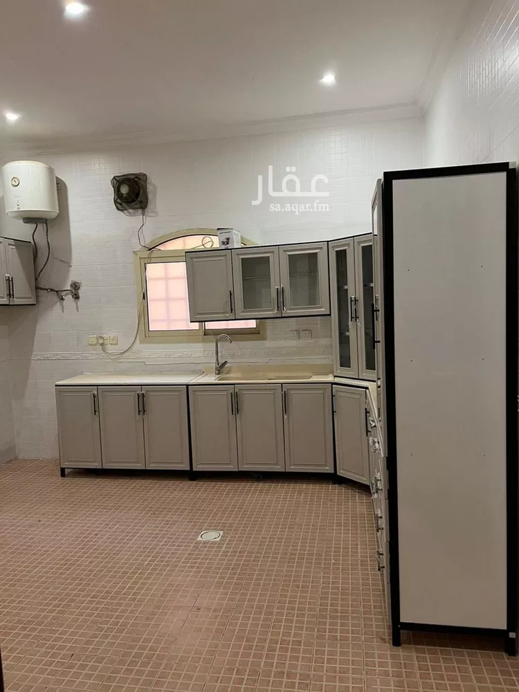 Floor for Rent in Riyadh Al Yasmin