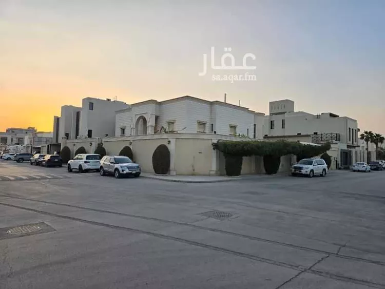 فيلا للبيع في شارع الأمير مشاري بن سعود بن مقرن, حي الملك فهد, مدينة الرياض, منطقة الرياض صورة 2