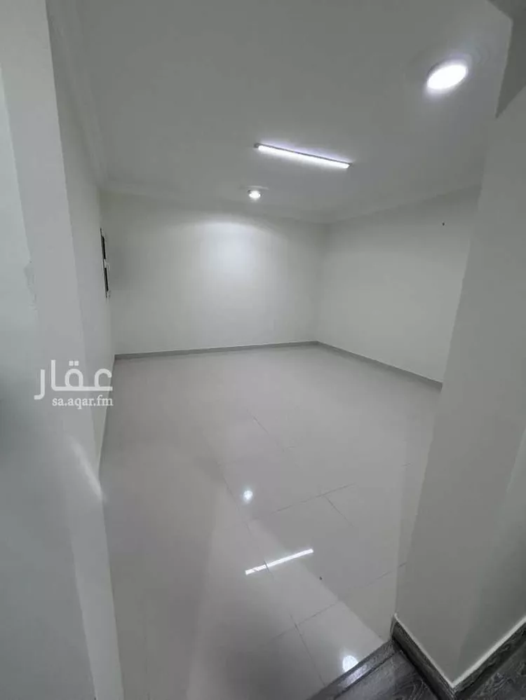 شقة للإيجار في شارع نجم الدين الأيوبي ، حي الربوة ، الرياض ، منطقة الرياض صورة 5