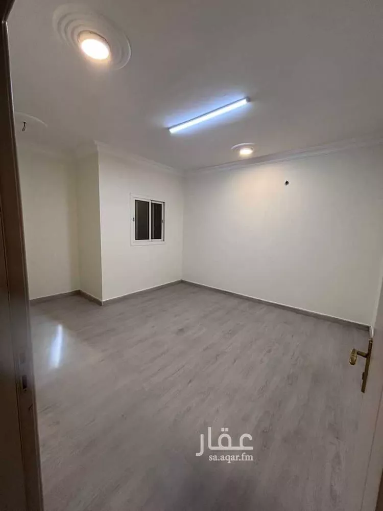 شقة للإيجار في شارع نجم الدين الأيوبي ، حي الربوة ، الرياض ، منطقة الرياض صورة 3