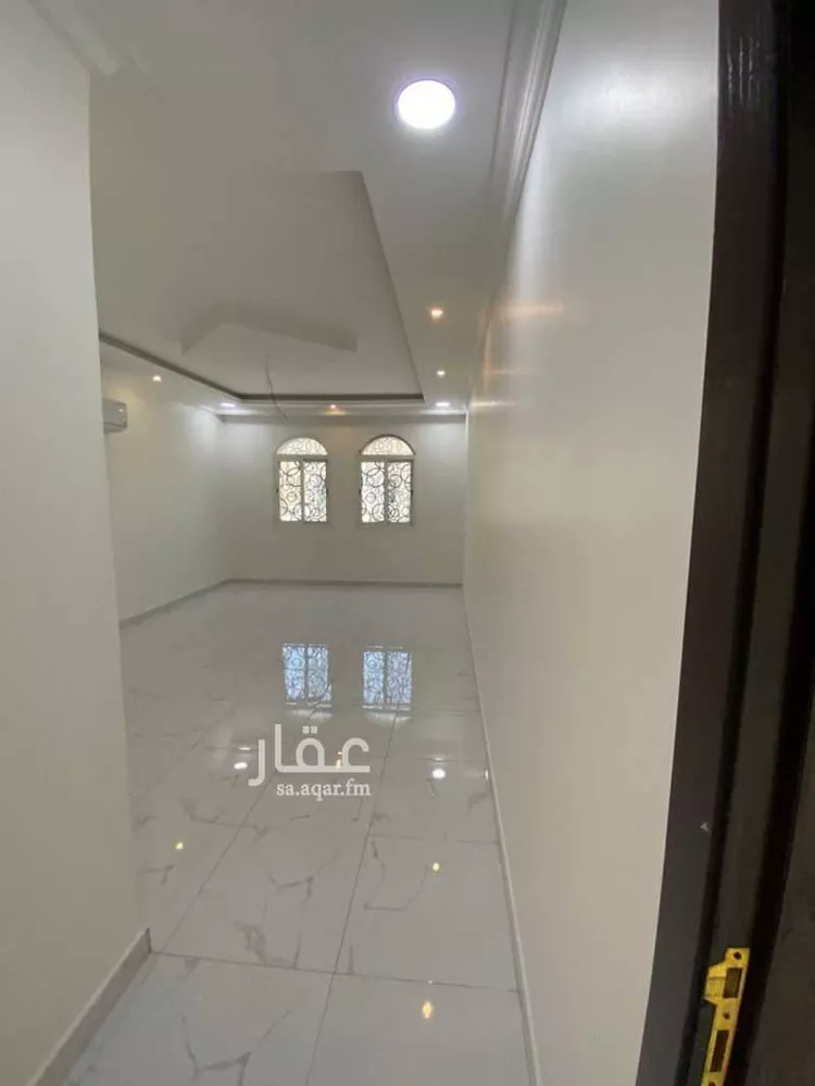 فيلا للبيع في شارع الصناعة, حي الأمواج, مدينة الخبر, المنطقة الشرقية 7