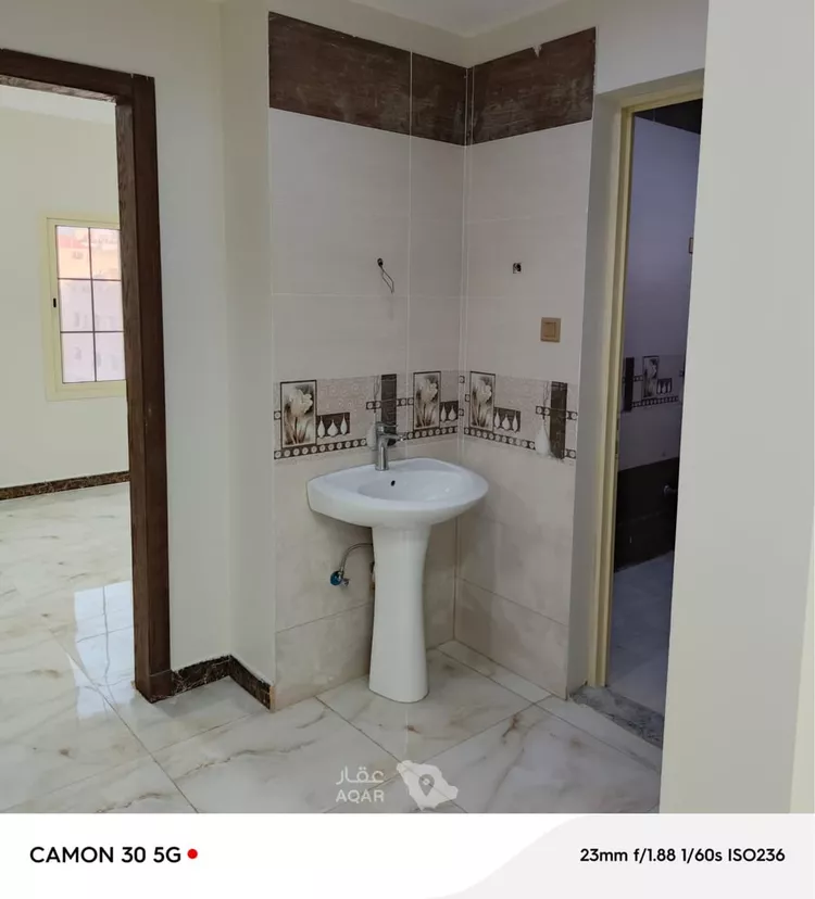 شقة للإيجار في شارع الزخرف, حي الجوهرة, مدينة الدمام, المنطقة الشرقية 6