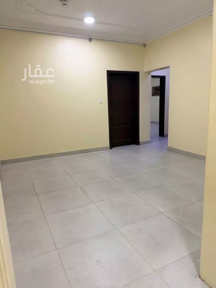شقة للإيجار في شارع ضمرة بن الحصين, حي أحد, مدينة الدمام, المنطقة الشرقية 8