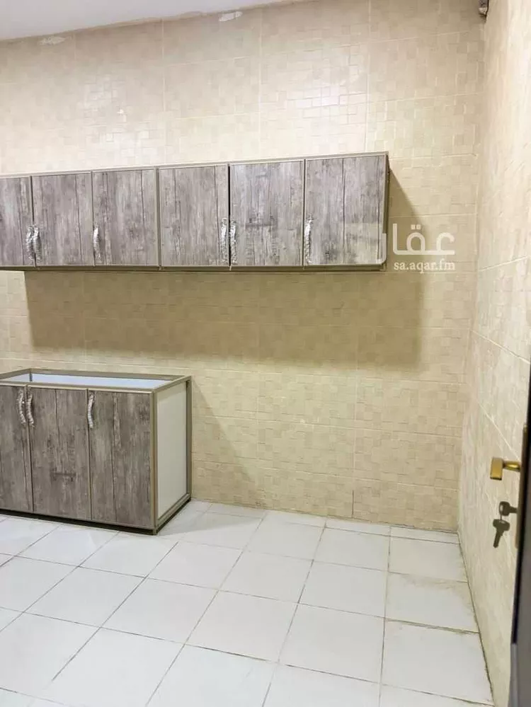 شقة للإيجار في شارع ضمرة بن الحصين, حي أحد, مدينة الدمام, المنطقة الشرقية 11