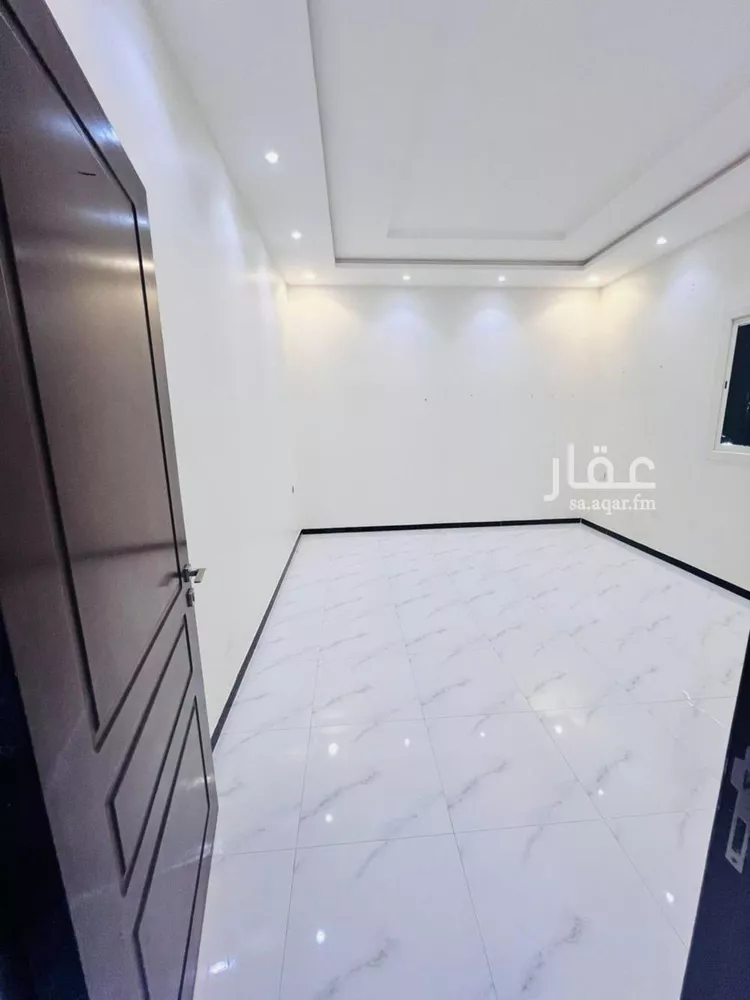 شقة للإيجار في شارع أبي المكارم بن سهل, حي الرمال, مدينة الرياض, منطقة الرياض