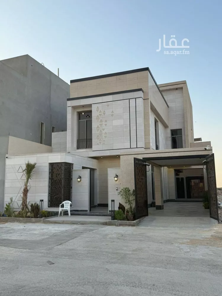 فيلا للبيع في شارع عبداللطيف بن المبارك, حي المهدية, مدينة الرياض, منطقة الرياض صورة 3