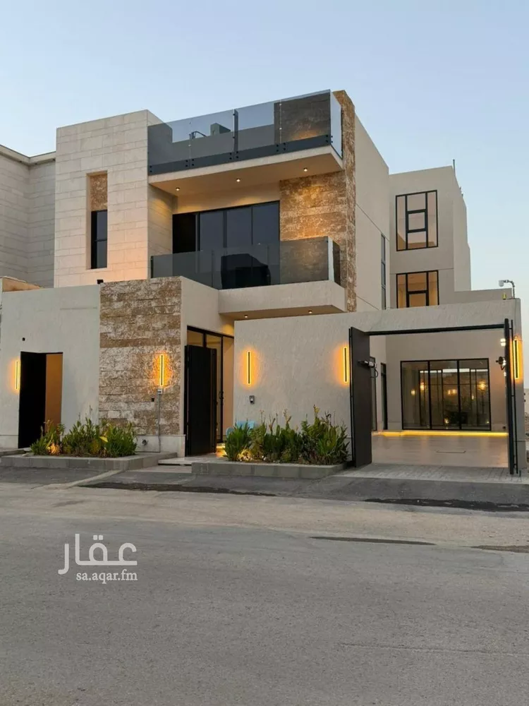 فيلا للبيع في شارع عبداللطيف بن المبارك, حي المهدية, مدينة الرياض, منطقة الرياض صورة 2