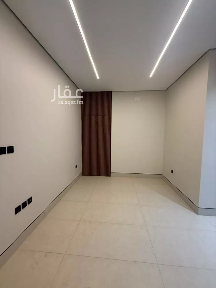 فيلا للبيع في شارع محمد بن هبة الله, حي المهدية, مدينة الرياض, منطقة الرياض 24