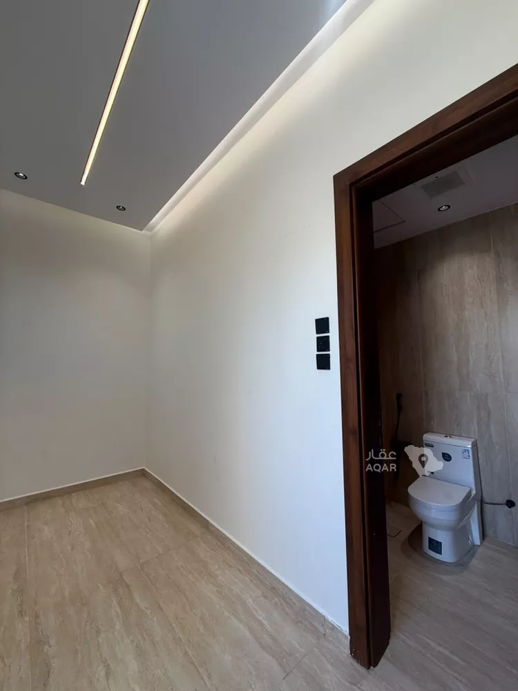 Villa for Sale in Riyadh Al Mahdiyah 3