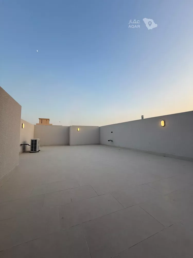 Villa for Sale in Riyadh Al Mahdiyah 18