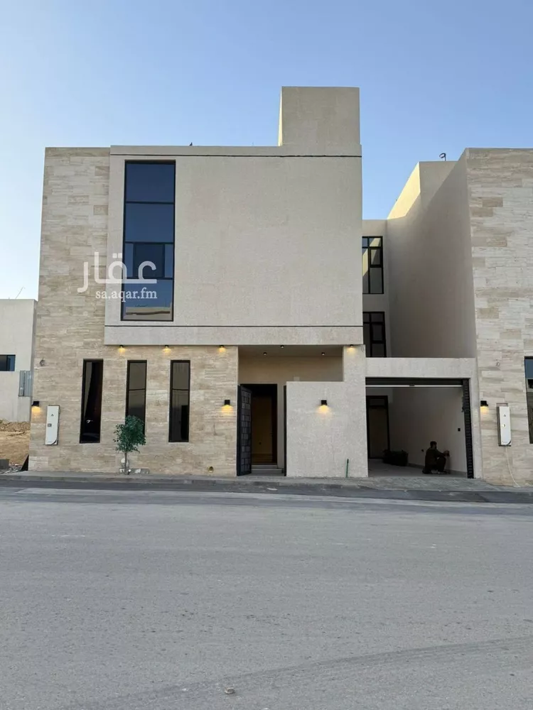 فيلا للبيع في شارع محمد بن أبي بكر القيم, حي المهدية, مدينة الرياض, منطقة الرياض صورة 3