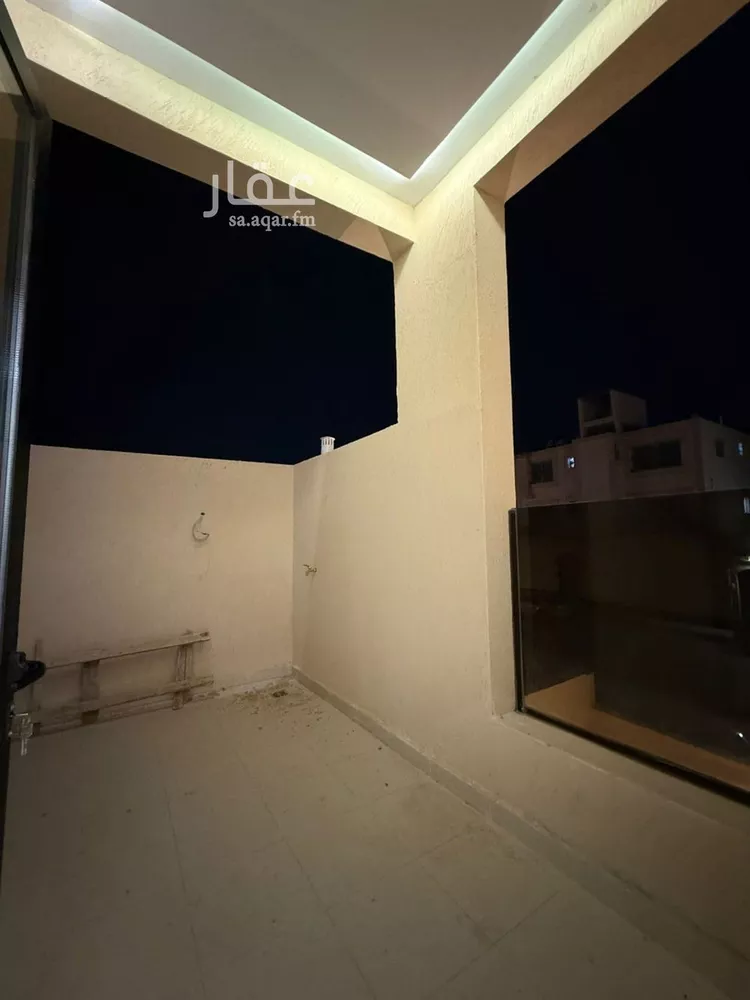 فيلا للبيع في شارع محمد بن هبة الله, حي المهدية, مدينة الرياض, منطقة الرياض 13