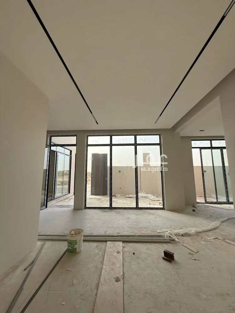 فيلا للبيع في شارع إبراهيم بن علي بن علوي, حي المهدية, مدينة الرياض, منطقة الرياض صورة 3