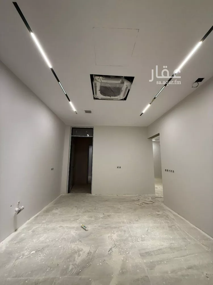 فيلا للبيع في شارع السيل الكبير, حي المهدية, مدينة الرياض, منطقة الرياض 19