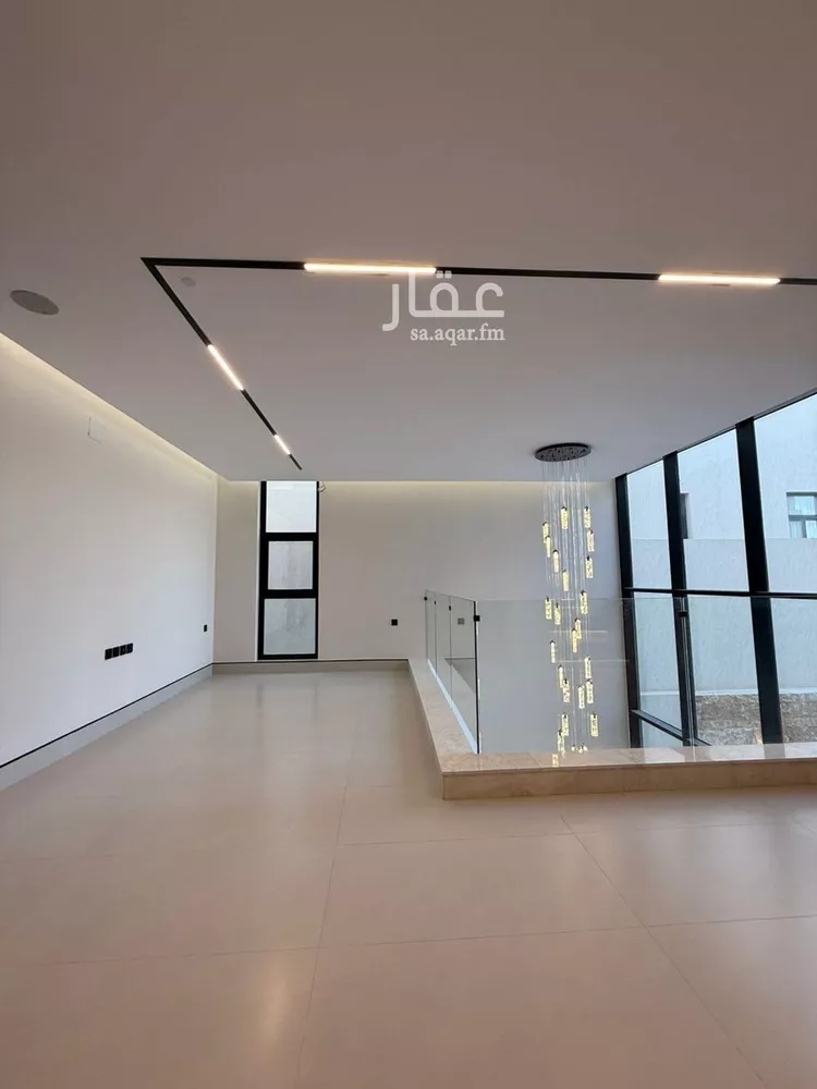 فيلا للبيع في شارع عبداللطيف بن المبارك, حي المهدية, مدينة الرياض, منطقة الرياض صورة 4