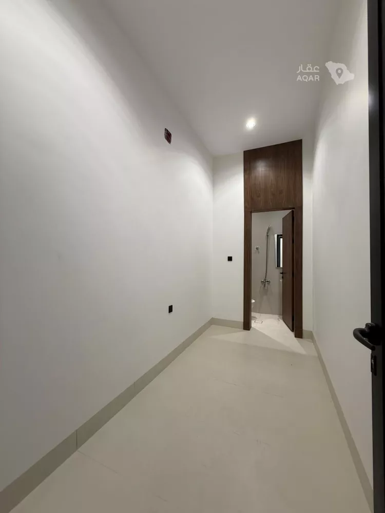 Villa for Sale in Riyadh Al Mahdiyah 15