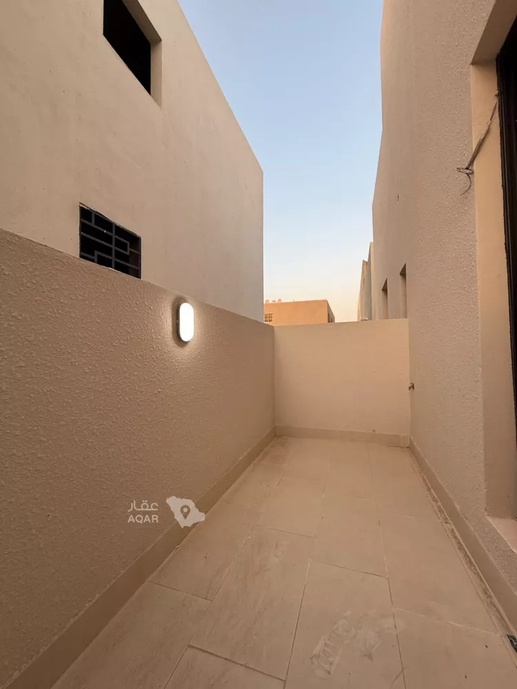 Villa for Sale in Riyadh Al Mahdiyah 19