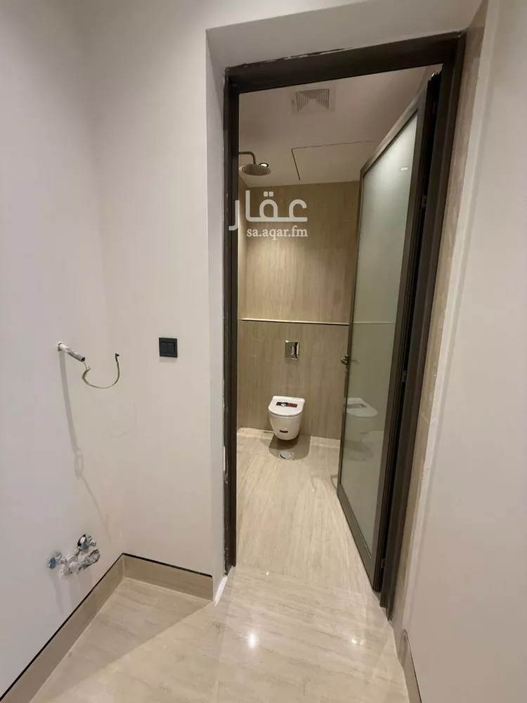 فيلا للبيع في شارع محمد بن هبة الله, حي المهدية, مدينة الرياض, منطقة الرياض 16
