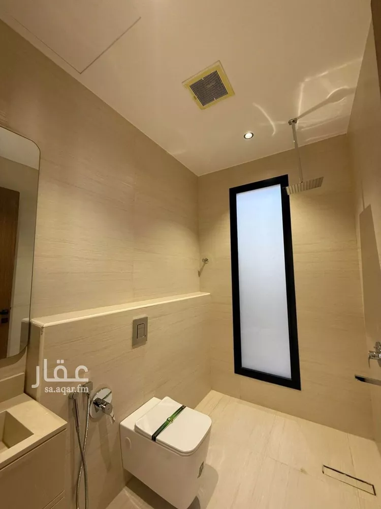 فيلا للبيع في شارع السيل الكبير, حي المهدية, مدينة الرياض, منطقة الرياض 7