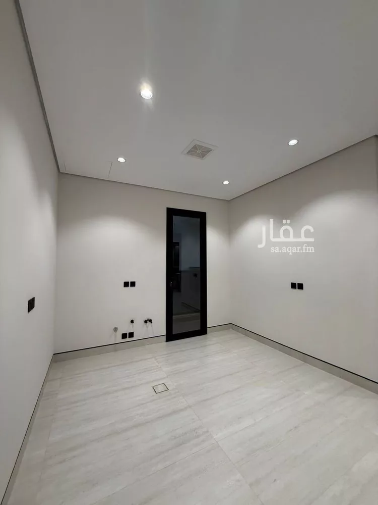 شقة للبيع في شارع السيل الكبير, حي المهدية, مدينة الرياض, منطقة الرياض 11