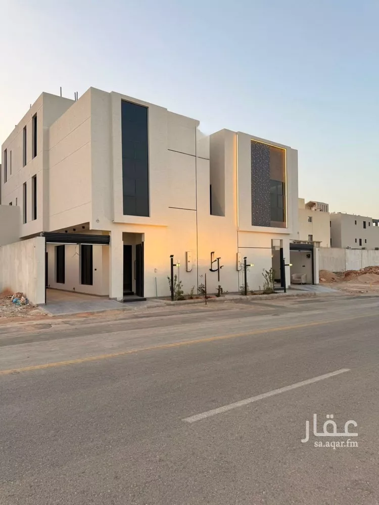 فيلا للبيع في شارع محمد بن هبة الله, حي المهدية, مدينة الرياض, منطقة الرياض 12