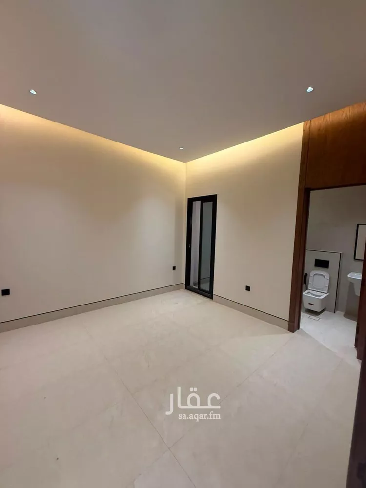 فيلا للبيع في شارع محمد بن هبة الله, حي المهدية, مدينة الرياض, منطقة الرياض 20