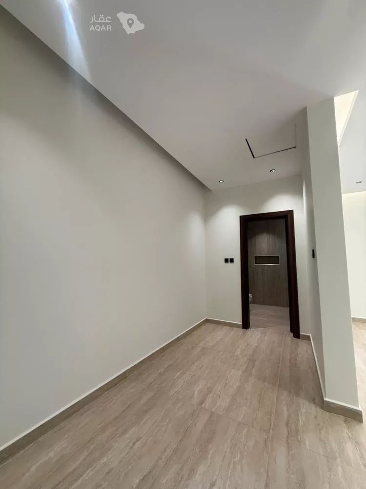 Villa for Sale in Riyadh Al Mahdiyah 15