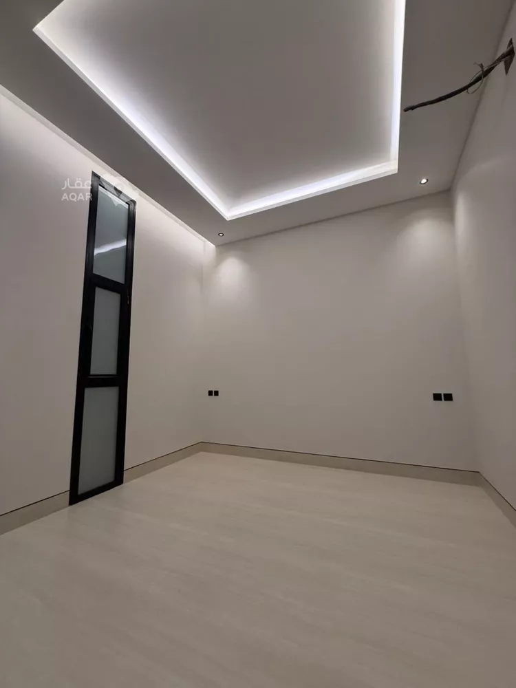 فيلا للبيع في شارع علي الجمال, حي المهدية, مدينة الرياض, منطقة الرياض 10