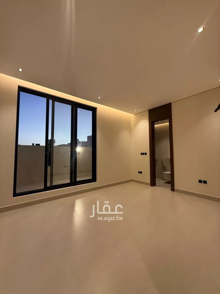 فيلا للبيع في شارع السيل الكبير, حي المهدية, مدينة الرياض, منطقة الرياض 13