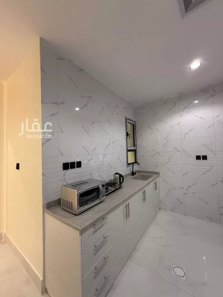 شقة للإيجار في شارع التاسع عشر, حي الخبر الجنوبية, مدينة الخبر, المنطقة الشرقية 11