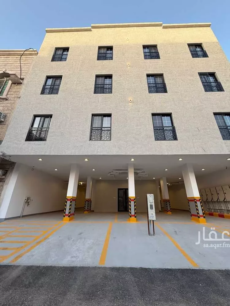 عمارة للبيع في شارع سيهات, حي الخبر الجنوبية, مدينة الخبر, المنطقة الشرقية 10