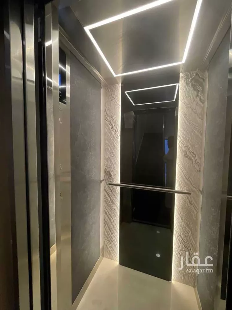 Floor for Sale in Riyadh Al Yarmouk صورة 3