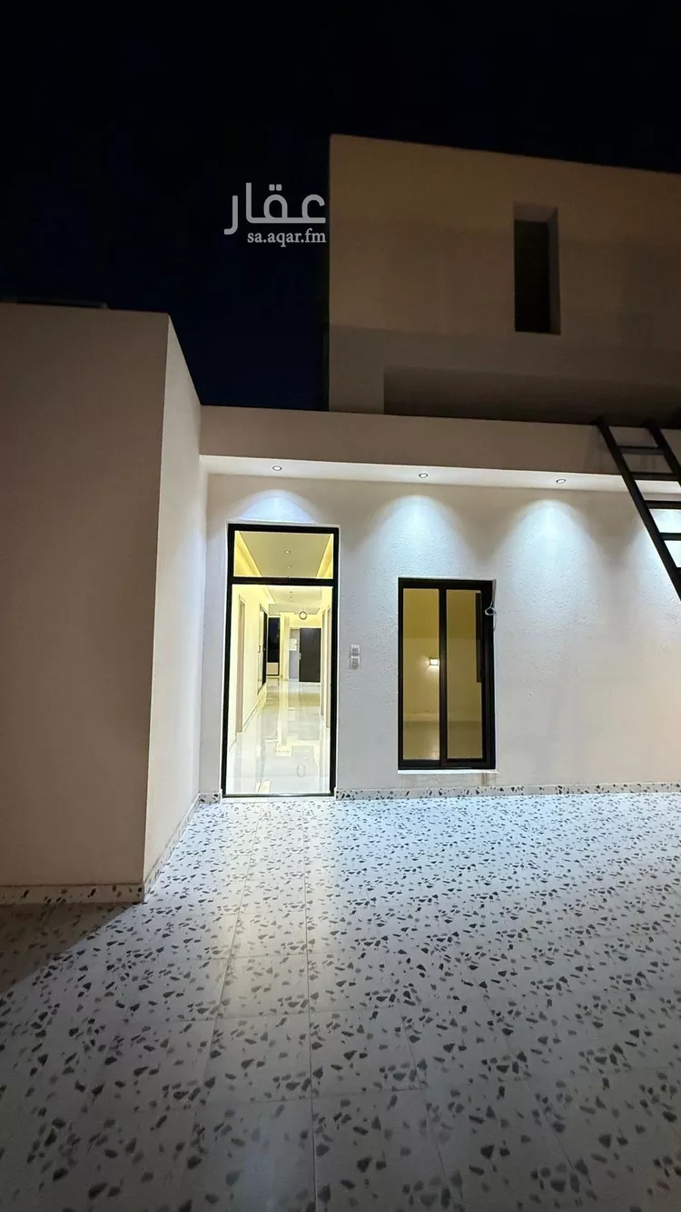 دور للإيجار في شارع العقيلة, حي الملك فهد, مدينة الرياض, منطقة الرياض 11