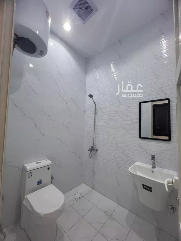 شقة للإيجار في شارع التحلية, حي العقيق, مدينة الرياض, منطقة الرياض صورة 3