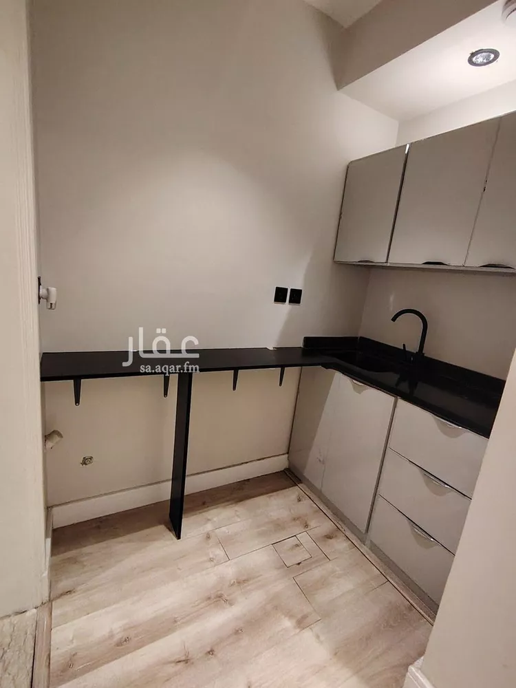 شقة للإيجار في شارع التحلية, حي العقيق, مدينة الرياض, منطقة الرياض