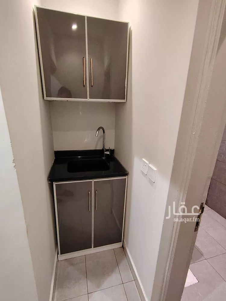 شقة للإيجار في شارع وادي البطحاء, حي العقيق, مدينة الرياض, منطقة الرياض صورة 4